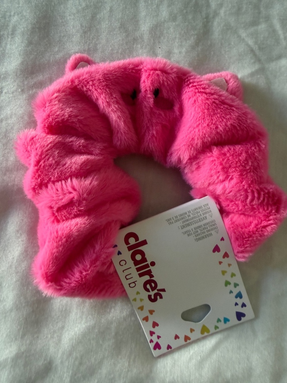 Claire's Bright Pink Fuzzy Scrunchie